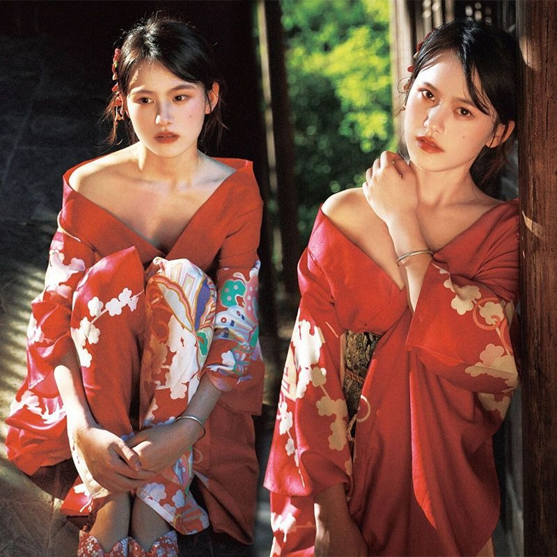 Women Formal Wear Photoshoot - Zarif Resmi Kadın Kimonosu, Retro Geliştirilmiş